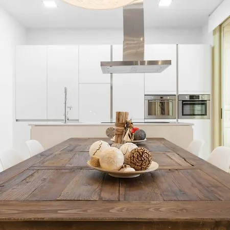 For You Rentals New Design Apartment Temporal Puerta Del Sol Pre10C Madrid Exterior photo