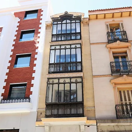 For You Rentals New Design Apartment Temporal Puerta Del Sol Pre10C Madrid Exterior photo